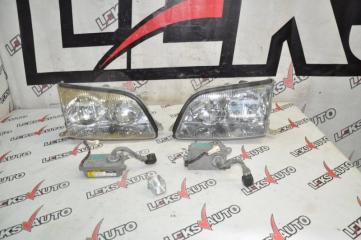 Фары (парой) Toyota Celsior 1997