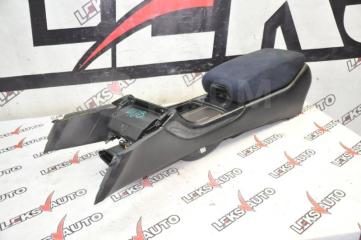 Бардачок между сиденьями Toyota Aristo 1998