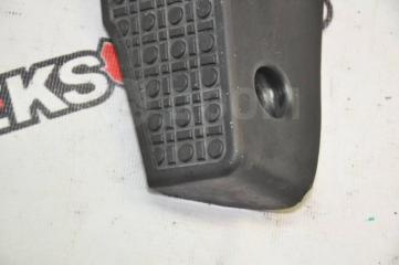 Подставка под ногу Pajero 1997 V55 6G74