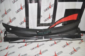 Запчасть жабо дворников Toyota Probox