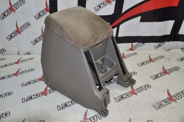 Бардачок между сиденьями Nissan Safari 2002