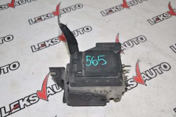 Запчасть блок abs Toyota Altezza Gita 2001
