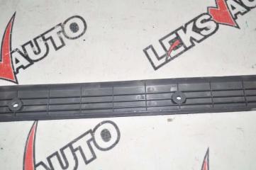 Порожек багажника Delica 1995 PD8W 4M40T