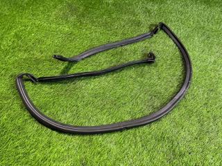 Уплотнитель капота Cooper S 2003 RE16 W11B16A Уплотнитель капота Cooper S 2003 RE16 W11B16A