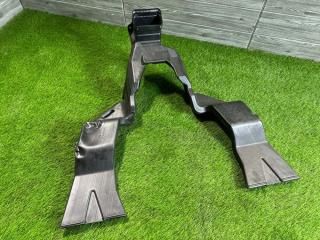 Запчасть воздуховод ног задних пасcажиров Mitsubishi Colt 2008