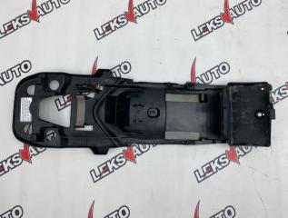 Пластик подрамника Suzuki GSX-R 600 2008