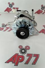 Генератор Mazda 12V 65A 1 руч. вакум. сзади с крыльч. R21318300