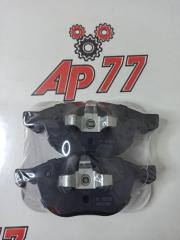 Тормозные колодки переднее Mazda 3/5/Axela