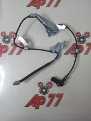 Датчик ABS передний правый Toyota Land Cruiser 8954260040