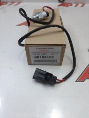Датчик включения полного привода Mitsubishi Delica Denso MR166106
