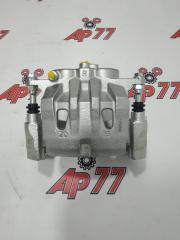 Суппорт передний правый Toyota 477300E040