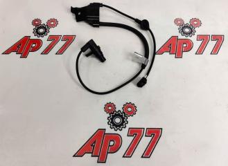 Датчик ABS задний правый Toyota Highlander RR Denso 8954548040