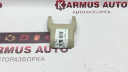 Запчасть крышка салазки сиденья передняя Toyota Vista