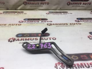 Фото запчасти натяжитель ремня Toyota Corolla контрактная запчасть Запчасть натяжитель ремня Toyota Corolla