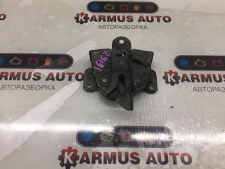 Запчасть замок капота Mitsubishi Chariot Grandis