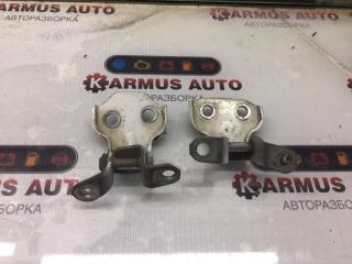 Петля двери задняя левая Toyota Corolla