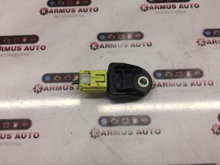 Фото запчасти датчик airbag передний Toyota Corolla Fielder контрактная запчасть Запчасть датчик airbag передний Toyota Corolla Fielder