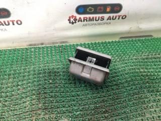 Пепельница передняя правая Trooper UBS7VF LG6