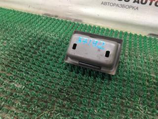 Пепельница передняя правая Isuzu Trooper UBS7VF LG6