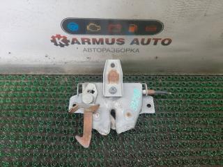Запчасть замок капота Mitsubishi Delica
