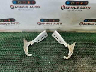 Петля капота Nissan Prairie Joy