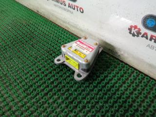 Датчик airbag Toyota Mark II GX100 1GFE Датчик airbag Toyota Mark II GX100 1GFE