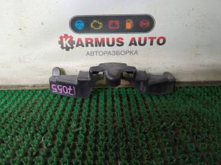 Запчасть защита замка капота Toyota Windom