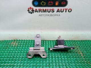 Петля двери задняя правая Toyota Camry Prominent