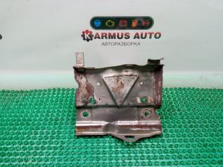 Запчасть подставка под аккумулятор Honda HR-V