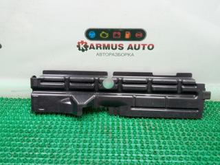 Запчасть защита радиатора Toyota Wish