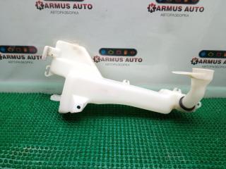 Запчасть бачок стеклоомывателя Honda HR-V