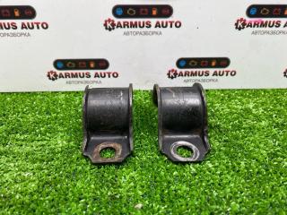 Запчасть крепление стабилизатора переднее Honda Stream