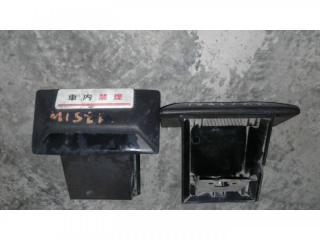 Запчасть пепельница NISSAN MISTRAL