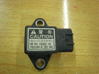 Запчасть датчик airbag Toyota Land Cruiser 2000