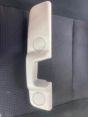 Фото запчасти пластик салона левый Toyota FJ Cruiser 2013 контрактная запчасть Запчасть пластик салона левый Toyota FJ Cruiser 2013