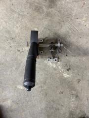 Фото запчасти ручка ручника Toyota FJ Cruiser 2013 контрактная запчасть Запчасть ручка ручника Toyota FJ Cruiser 2013