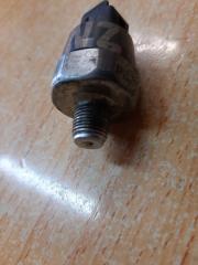 Фото запчасти датчик давления масла TOYOTA COROLLA FIELDER 2001 контрактная запчасть Запчасть датчик давления масла TOYOTA COROLLA FIELDER 2001