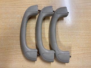 Фото запчасти ручка в салоне TOYOTA VISTA ARDEO 1998 контрактная запчасть Запчасть ручка в салоне TOYOTA VISTA ARDEO 1998