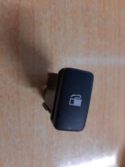 Фото запчасти кнопка лючка бензобака TOYOTA HARRIER 07/2014 Б/У запчасть Запчасть кнопка лючка бензобака TOYOTA HARRIER 07/2014