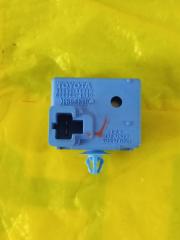 Фото запчасти датчик TOYOTA HARRIER 07/2014 контрактная запчасть Запчасть датчик TOYOTA HARRIER 07/2014