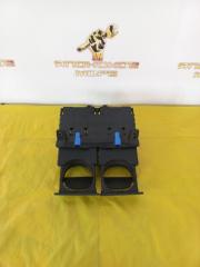 Фото запчасти подстаканник Toyota bB 2016/3 контрактная запчасть Запчасть подстаканник Toyota bB 2016/3