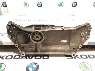 Подрамник передний Skoda Octavia 2010
