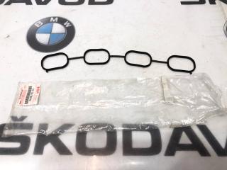 Запчасть прокладка впускного коллектора Suzuki Grand Vitara 2012