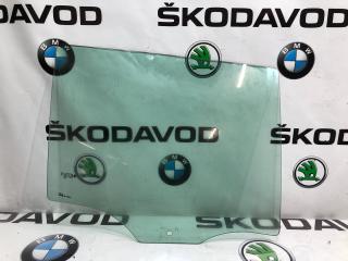 Стекло двери заднее правое Skoda Superb 2014