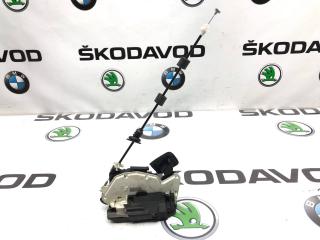 Замок двери задний левый Skoda Rapid 2013