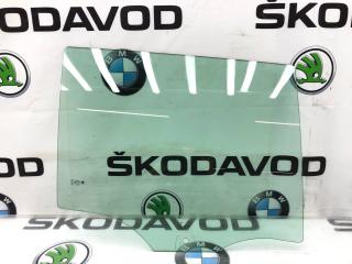 Стекло двери заднее правое Skoda Superb 2012