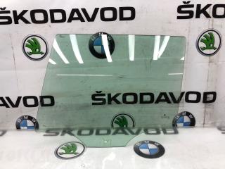 Стекло двери заднее левое Skoda Octavia 2010