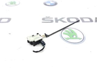 Запчасть активатор лючка бензобака BMW X5 2008