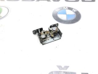 Запчасть замок капота левый BMW X5 2008