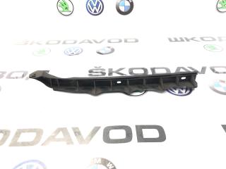 Запчасть направляющая бампера задняя левая Skoda Octavia 2010